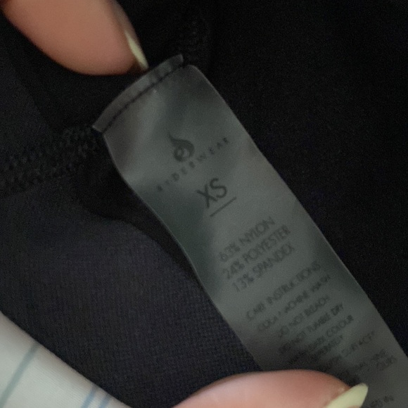 BNWOT RYDERWEAR SEAMLESS BOOTY SHORTS - Size XS - Picture 3 of 4